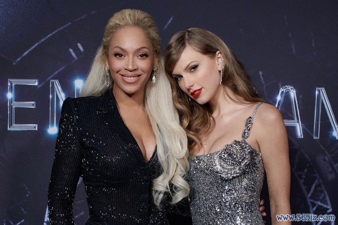 Beyoncé (trái) và Taylor Swift được đánh giá là hai ứng viên tiềm năng cho giải Album của năm. Ảnh: Mason Poole